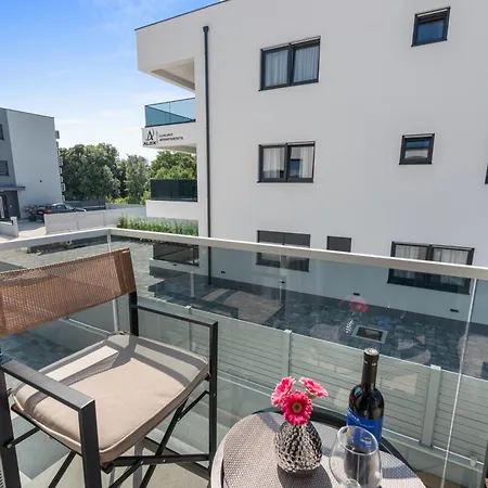 Hana&petra Apartamento Rovinj